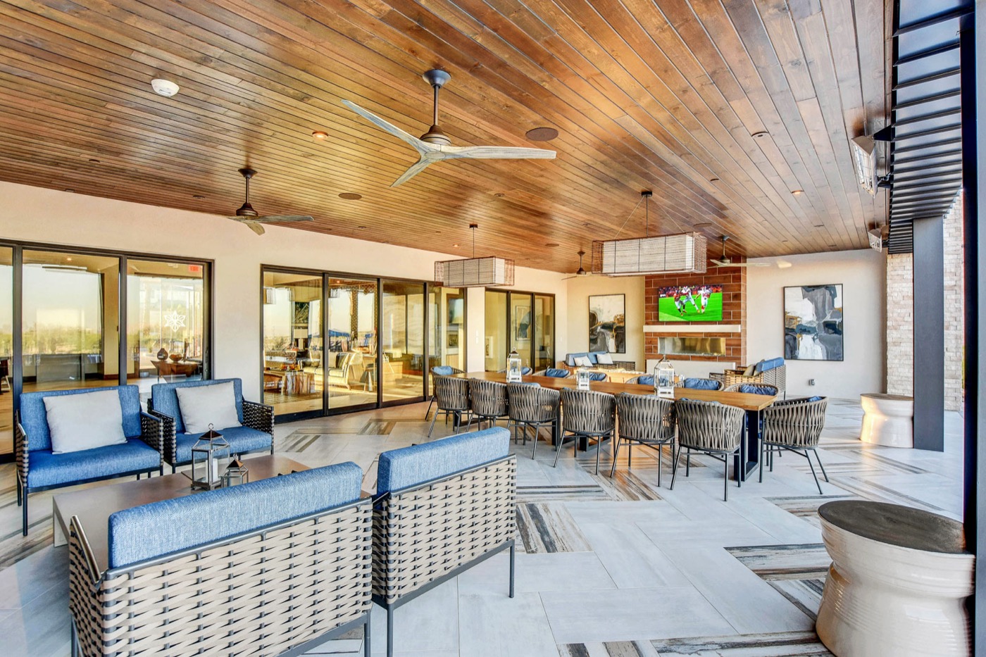 Culinary demonstration kitchen and bar at The Outlook Club in Trilogy